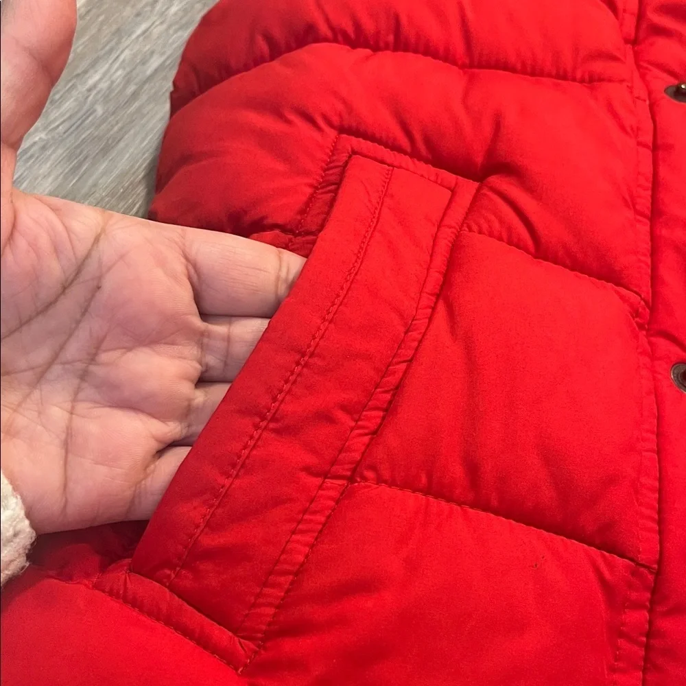 Abercrombie & fitch KidsRed Padded Kids vest Size small - Picture 6 of 7